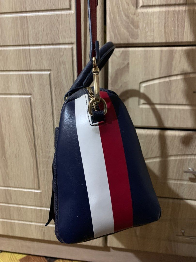 Authentic Tommy Hilfiger Bag on Carousell