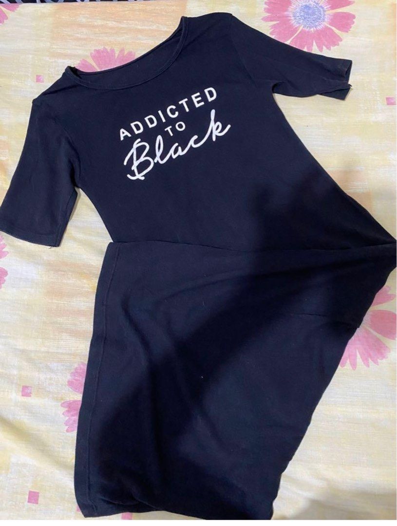 Black long dress (Category: Dresses) located in Caloocan City. Submitted by fortunodeclutter (Listing ID 1236702481, Image 1). Description: .