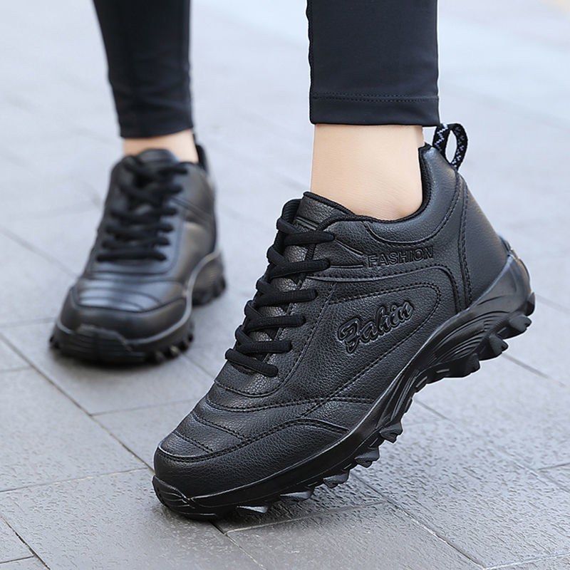 Best black sports shoes sales
