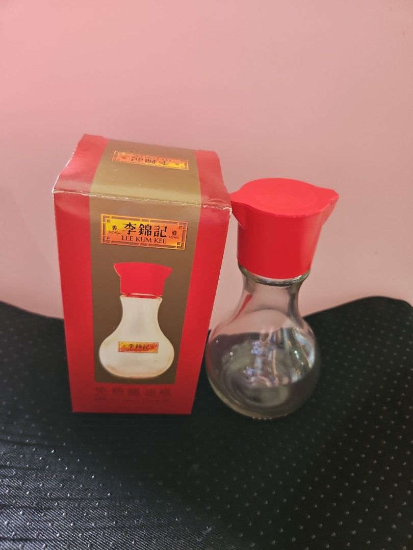 BN Lee Kum Kee soy sauce holder, Furniture & Home Living, Kitchenware