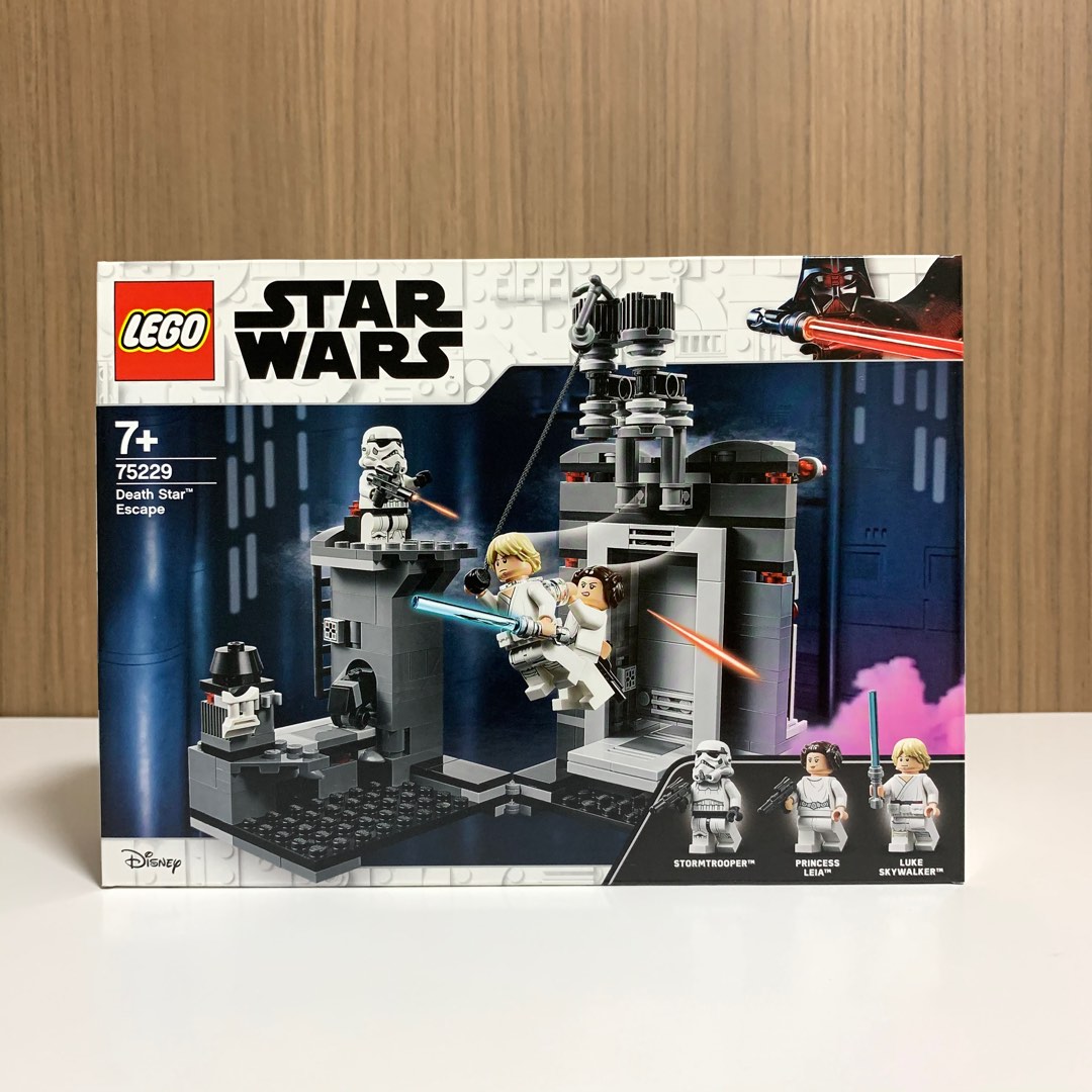 BNIB Lego Star Wars 75229 Death Star Escape Retired Hobbies