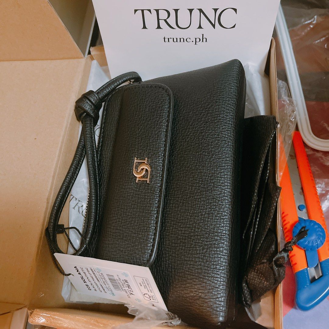 Dune make up bag shop