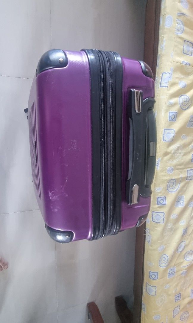 Cabin Luggage, Hobbies & Toys, Travel, Luggage on Carousell