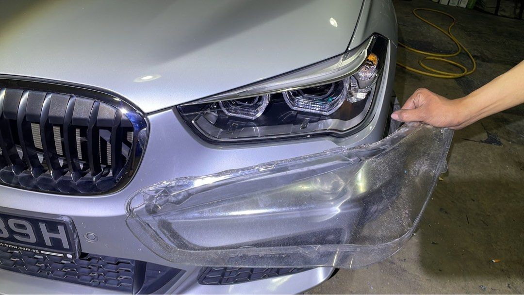 Car Headlight Lens cover polishing/replacement restoration Toyota wish