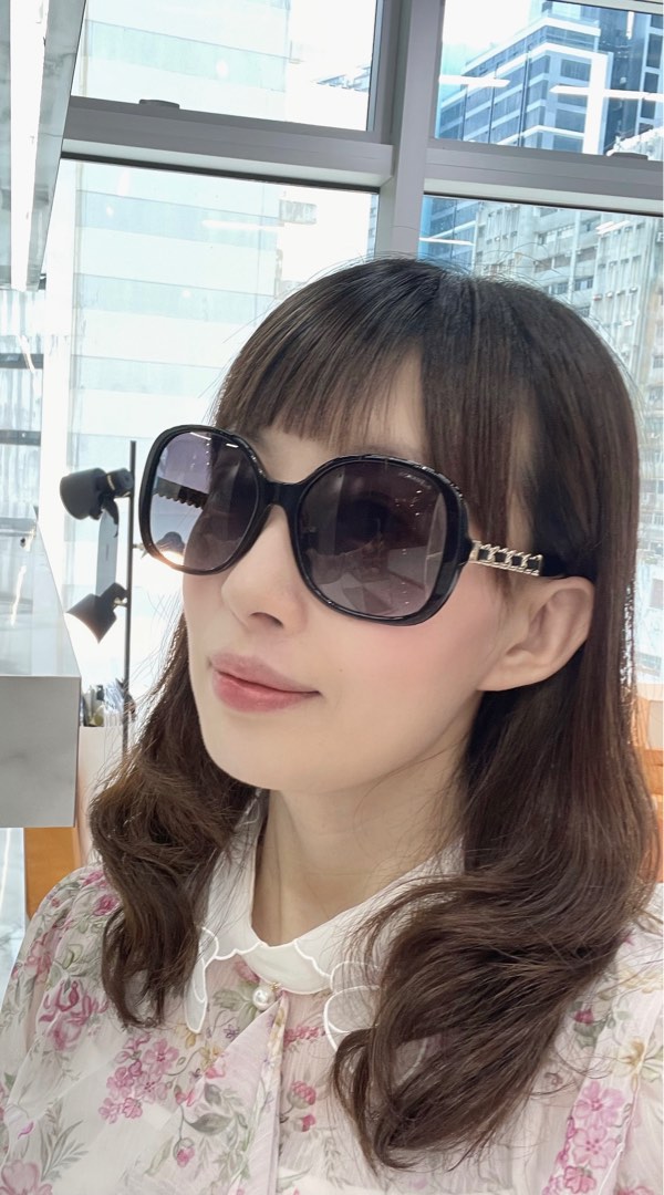 Chanel 5171 Sunglasses : 5171 Black and White C501S8 Polarised