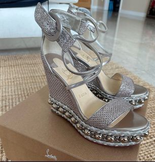 Christian louboutin wedge sale discount