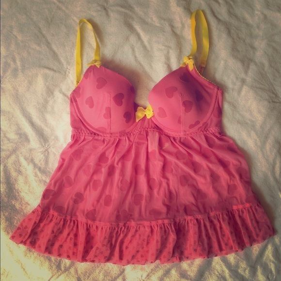 Vintage 90’s Victoria’s Secret black babydoll top