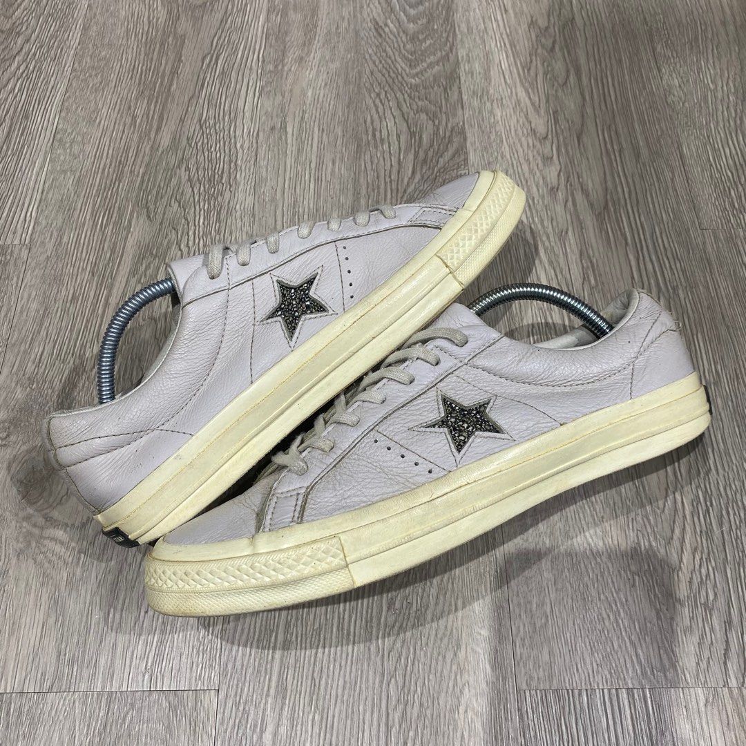 Converse one hotsell star womens uk