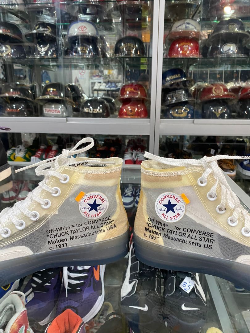 Retail converse off white 2025