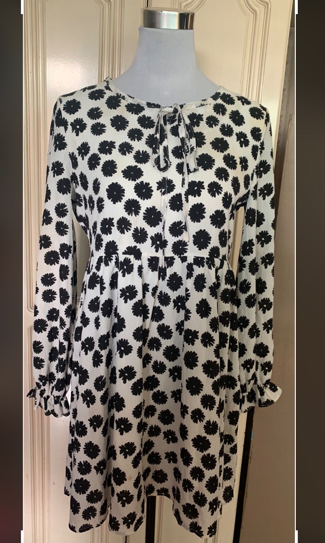 Cream with Black Babydoll Dress on Carousell
