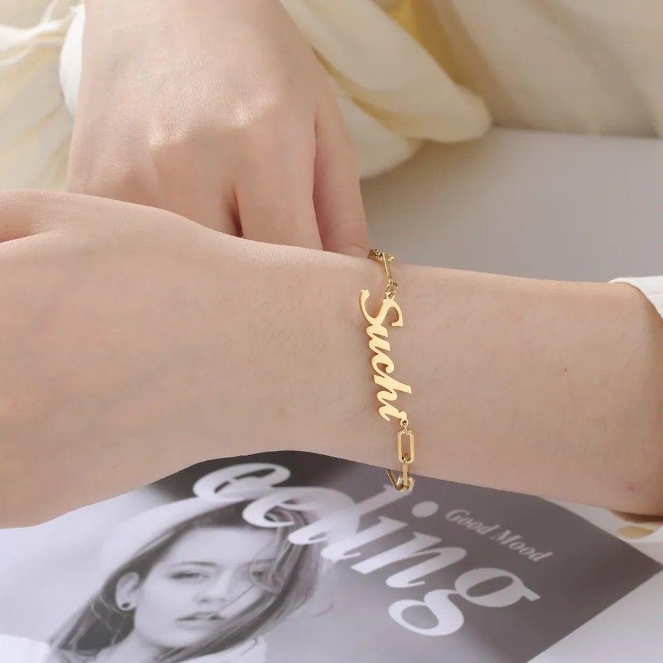 Get name clearance bracelet