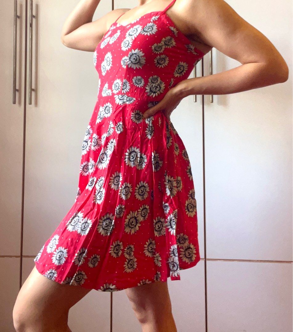 Cute red summer best sale dresses