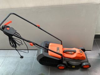 ￼Daewoo 1400W Electric Lawn Mower DLM1400E | Grass Cutter | Mesin Potong Rumput