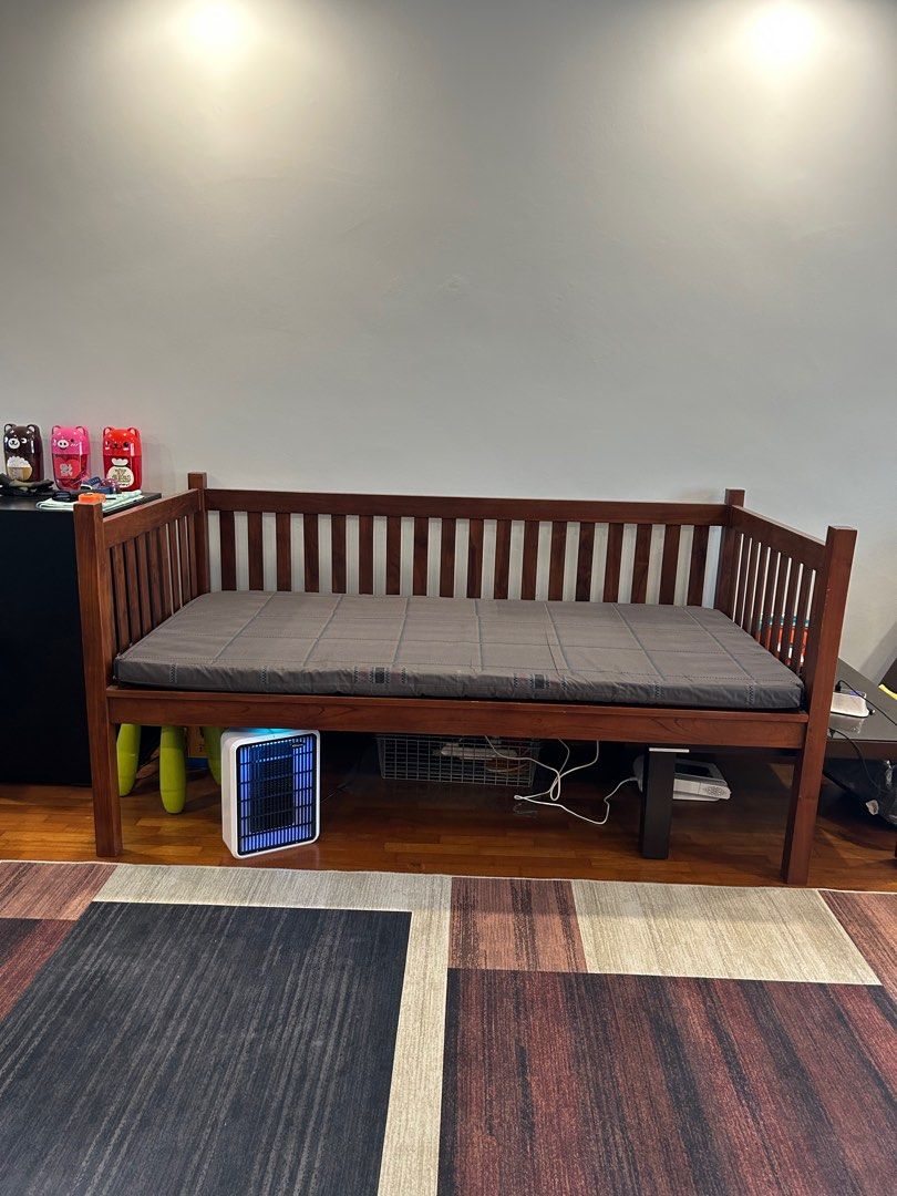 Day Bed, Furniture & Home Living, Furniture, Bed Frames & Mattresses on