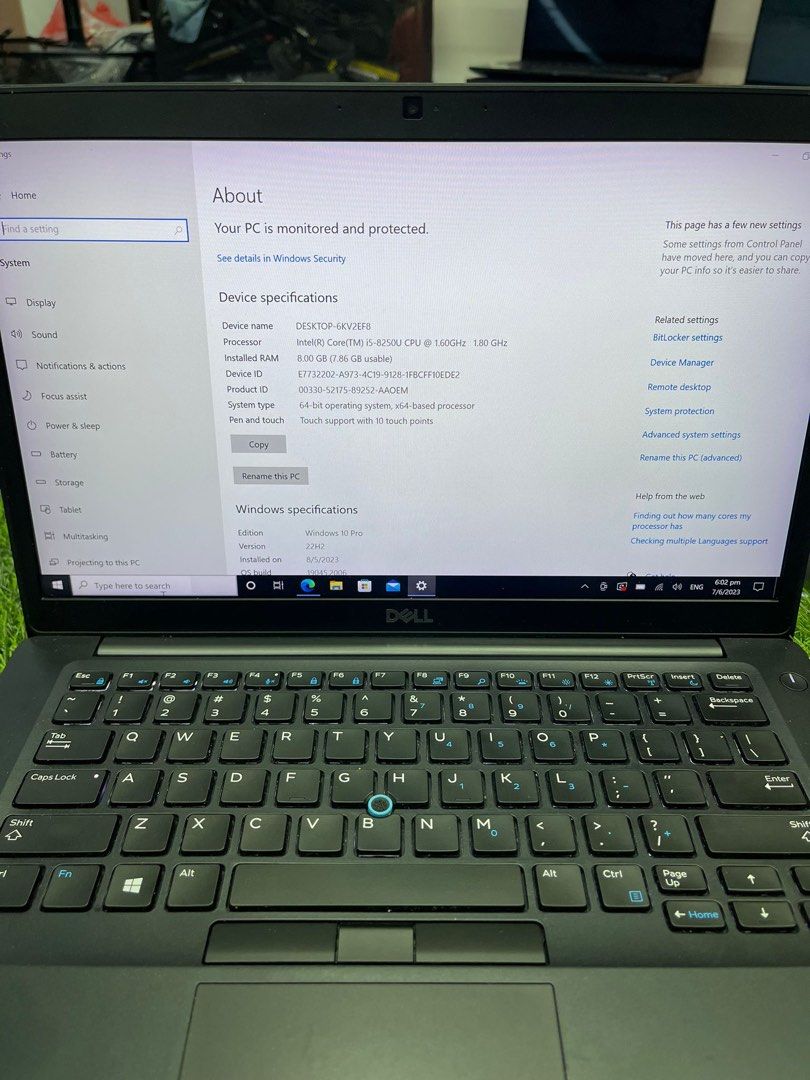Dell 7280 i7-7500u 8gb ram 256gb ssd windows 11 and basic software ...