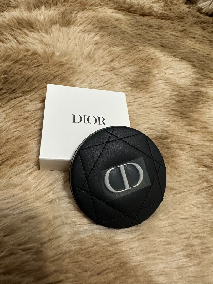 DIOR MATTE COMPACT MIRROR, Beauty & Personal Care, Face, Makeup on