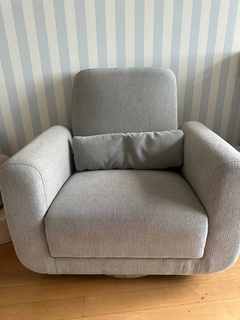 Feeding sofa outlet