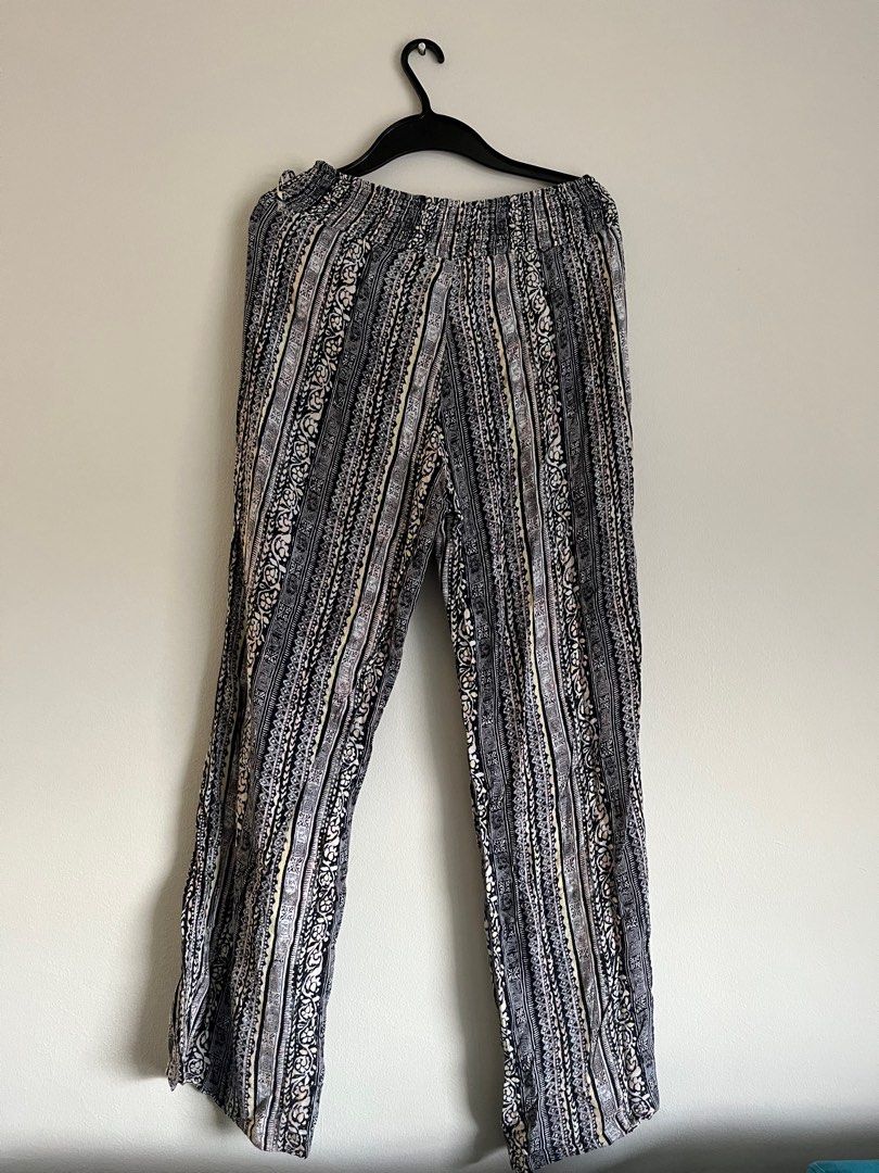 Flowy yoga pants, Women's Fashion, Bottoms, Other Bottoms on Carousell