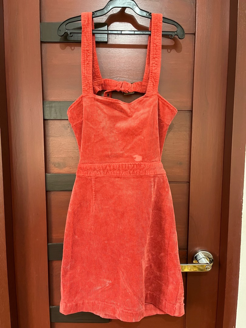 Forever 21 hotsell red overall dress