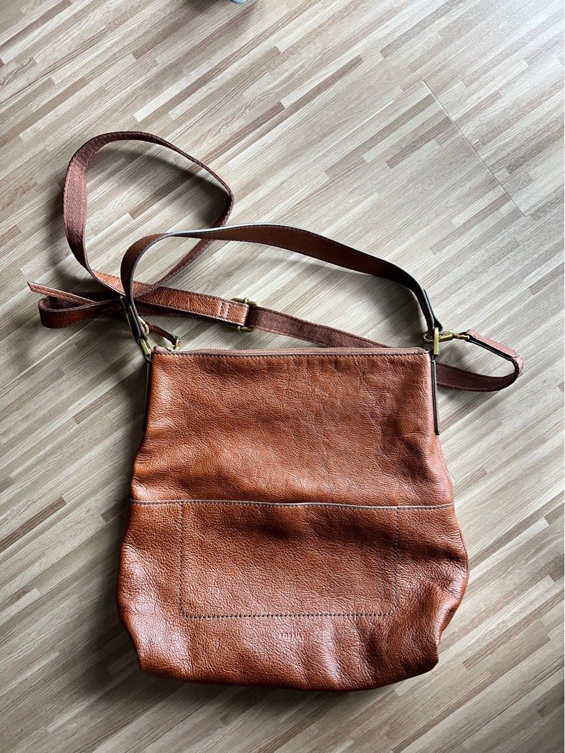 Amelia crossbody 2024 bag fossil