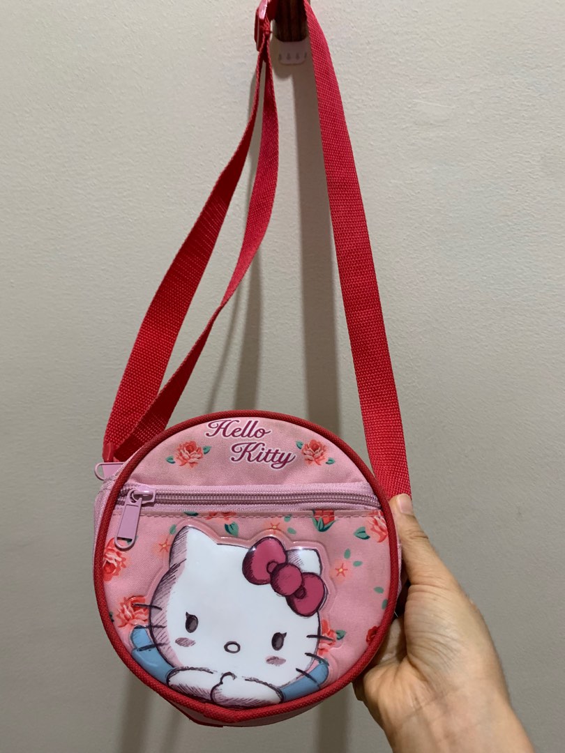 Hello Kitty Crossbody Bag on Carousell