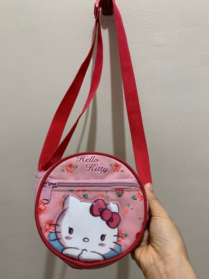 Vera Bradley Small Crossbody Bag in Hello Kitty Bows | The Paper Store