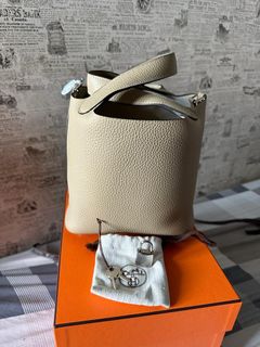 （分類：）位於 。 由 winkylll 提交（商品編號 1236648529，圖片 1）。簡介： 。