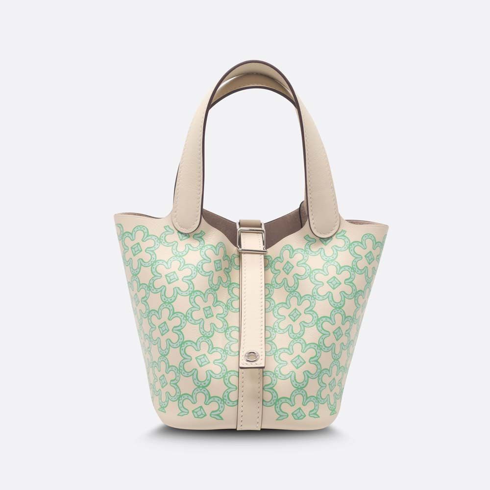 Hermès // 2022 Limited Edition Nata & Vert Swift Lucky Daisy