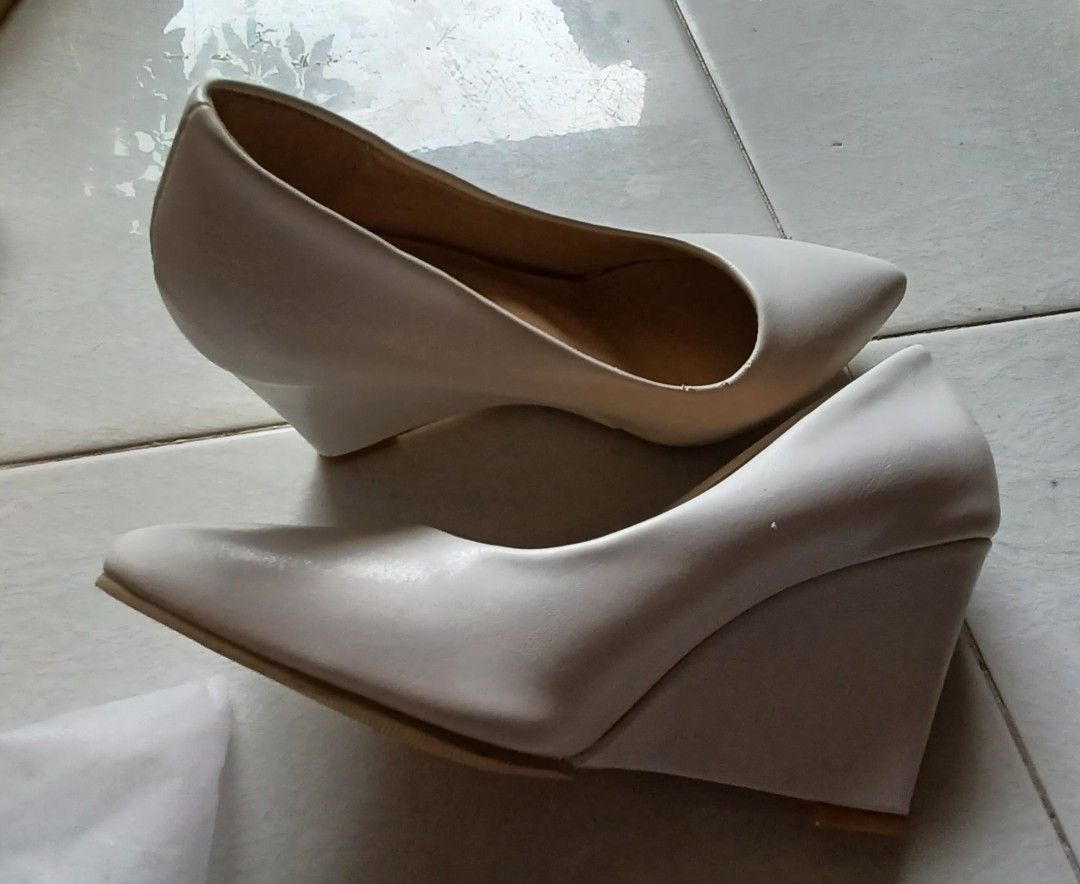 Where to buy high heels near me new arrivals