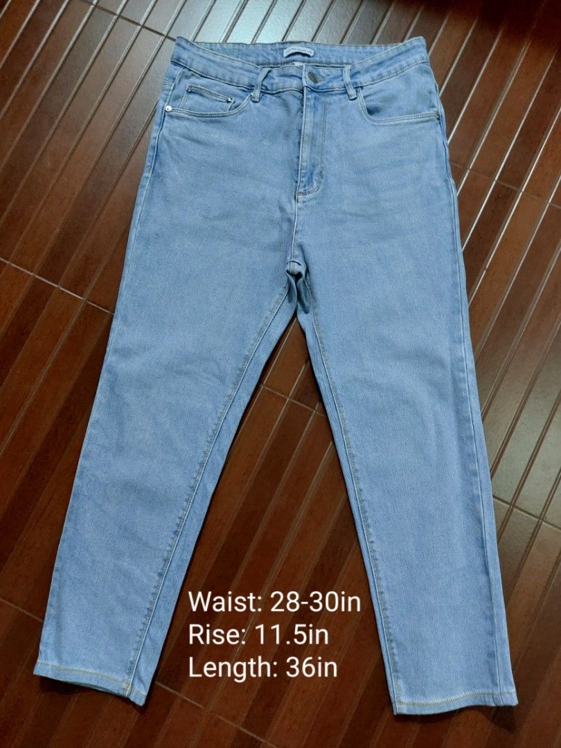 High Waist Tapered Jeans (Category: Jeans) located in Makati City. Submitted by drawerph (Listing ID 1236648191, Image 1). Description: Zalora Electro Denim Lab Quantic Tapered Jeans Medium Stretch.