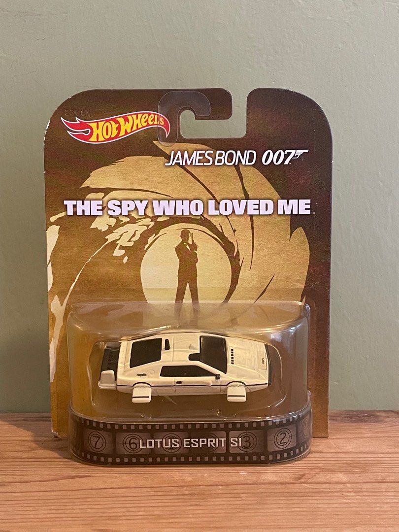 Hot wheels james bond 2025 007 lotus esprit s1