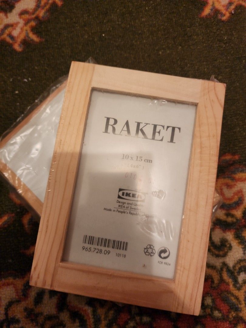 IKEA RAKET 相架5個, 傢俬＆家居, 家居裝飾, 相架畫作 Carousell