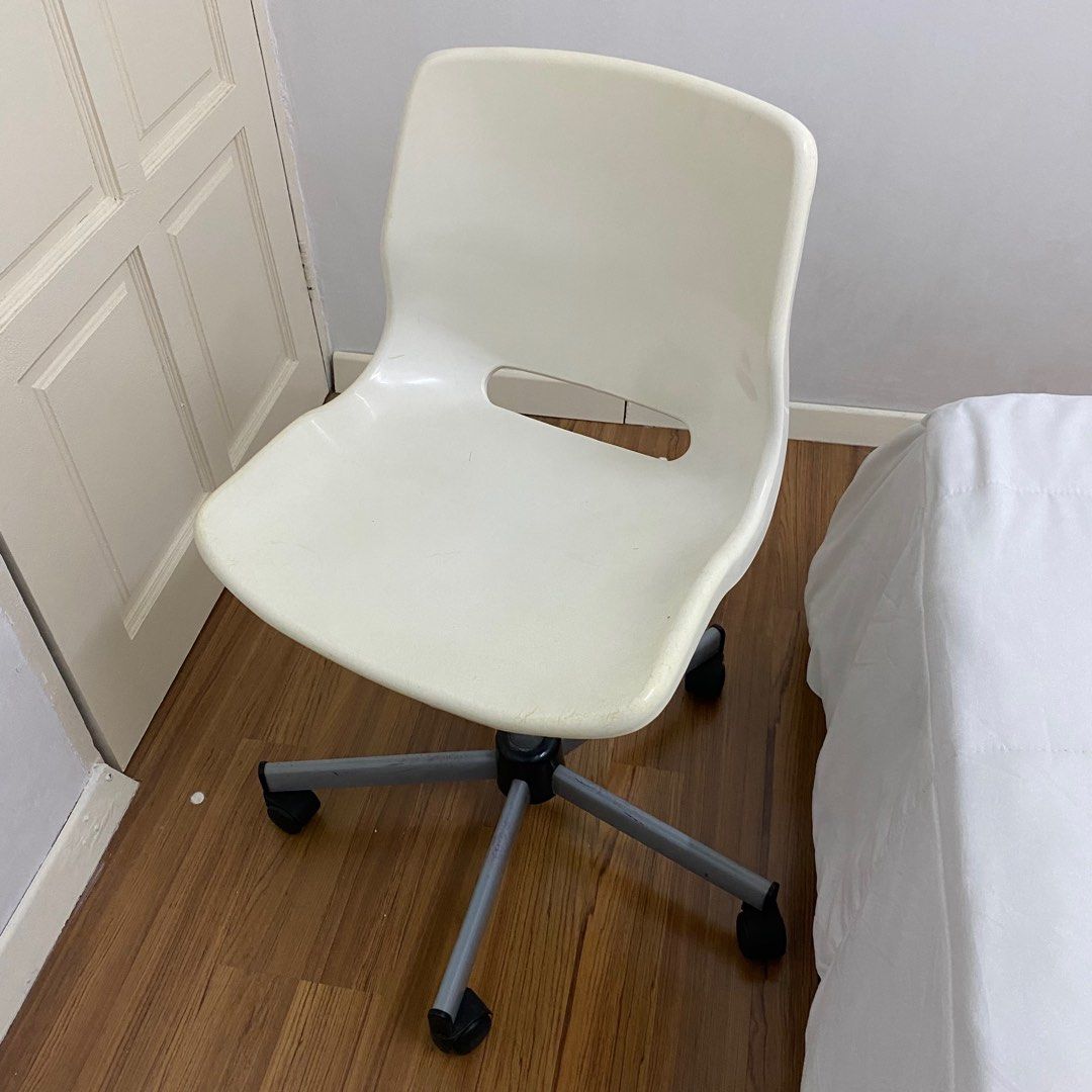 Ikea Snille Swivel Chair White Kerusi Roda Putih Furniture And Home