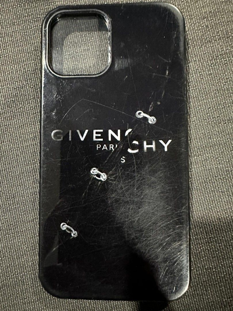 Givenchy top case iphone