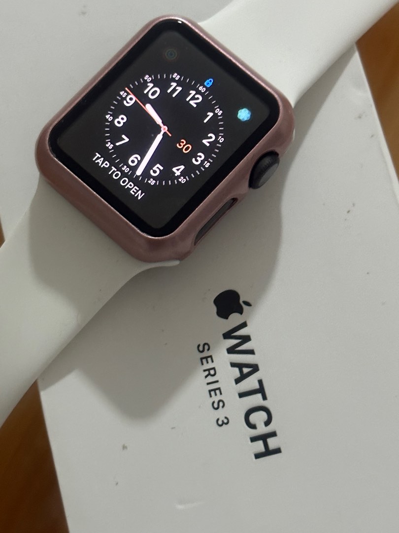 Iphone watch series 3 Luxury Watches on Carousell