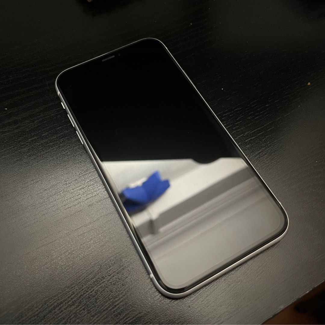 XR White 64 GB, Mobile Phones & Gadgets, Mobile Phones, iPhone