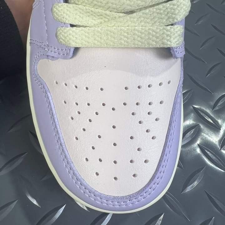 j1 low colorways
