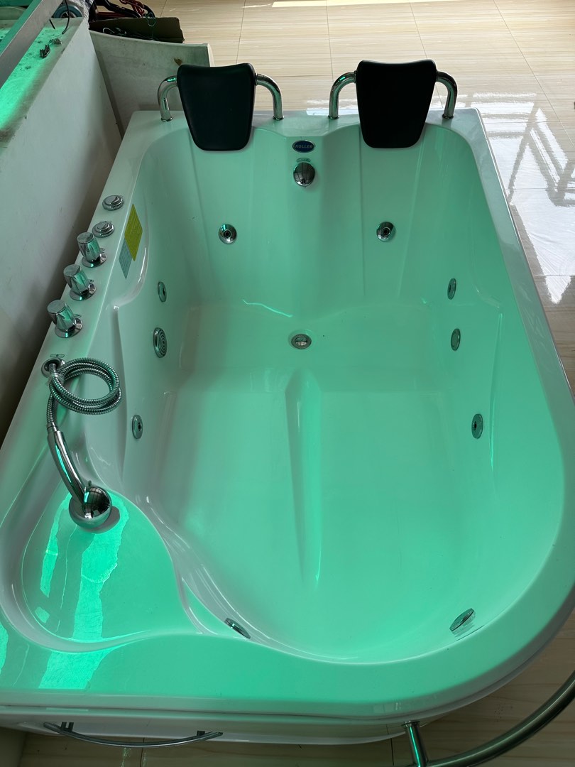 Koller Jacuzzi, Furniture & Home Living, Bathroom & Kitchen Fixtures on