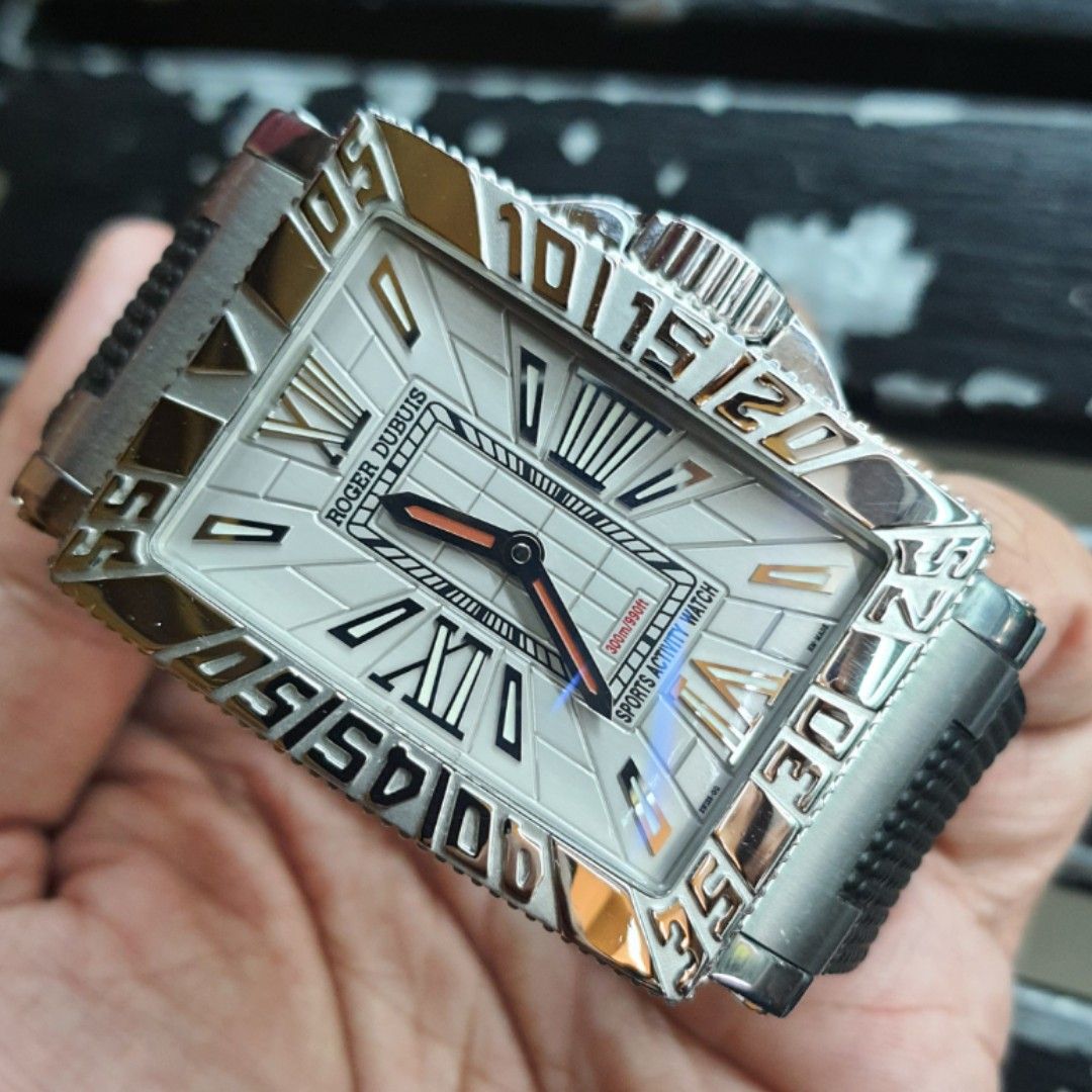 Jam roger hotsell dubuis