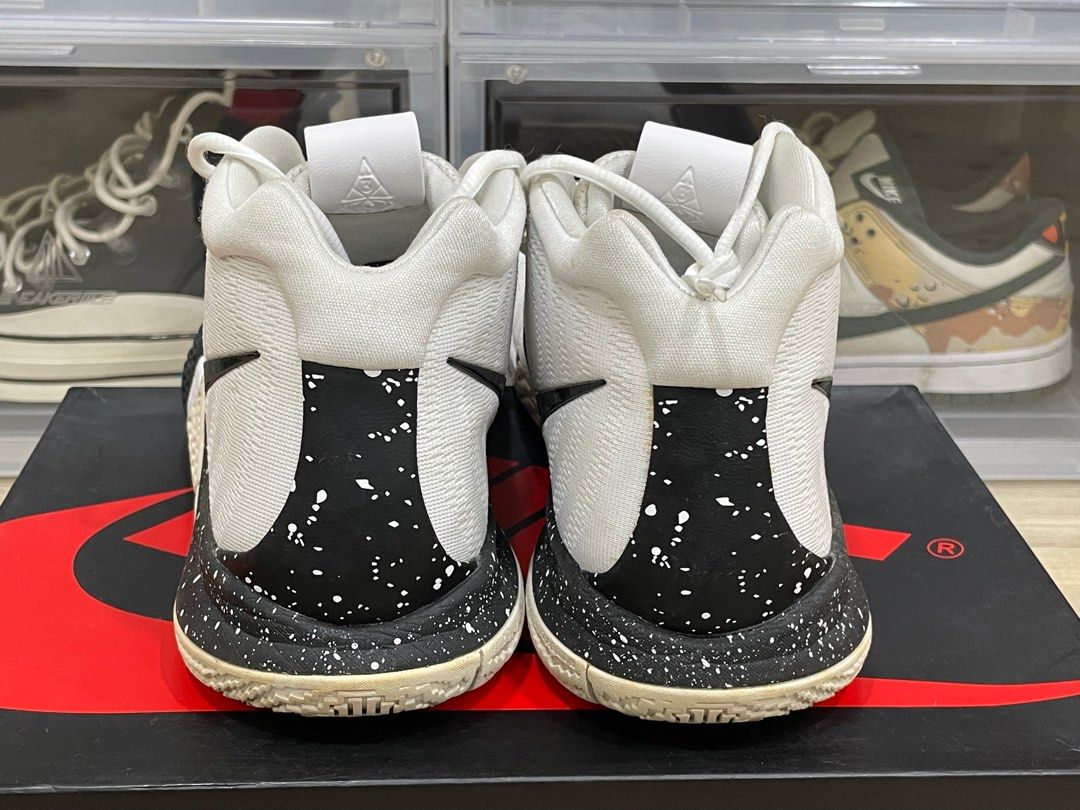 kyrie 4 oreo