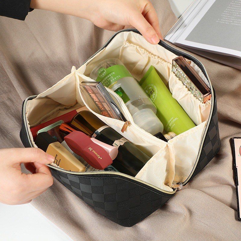 Makeup Bag for Women Checkered Travel Case Leather Cosmetic