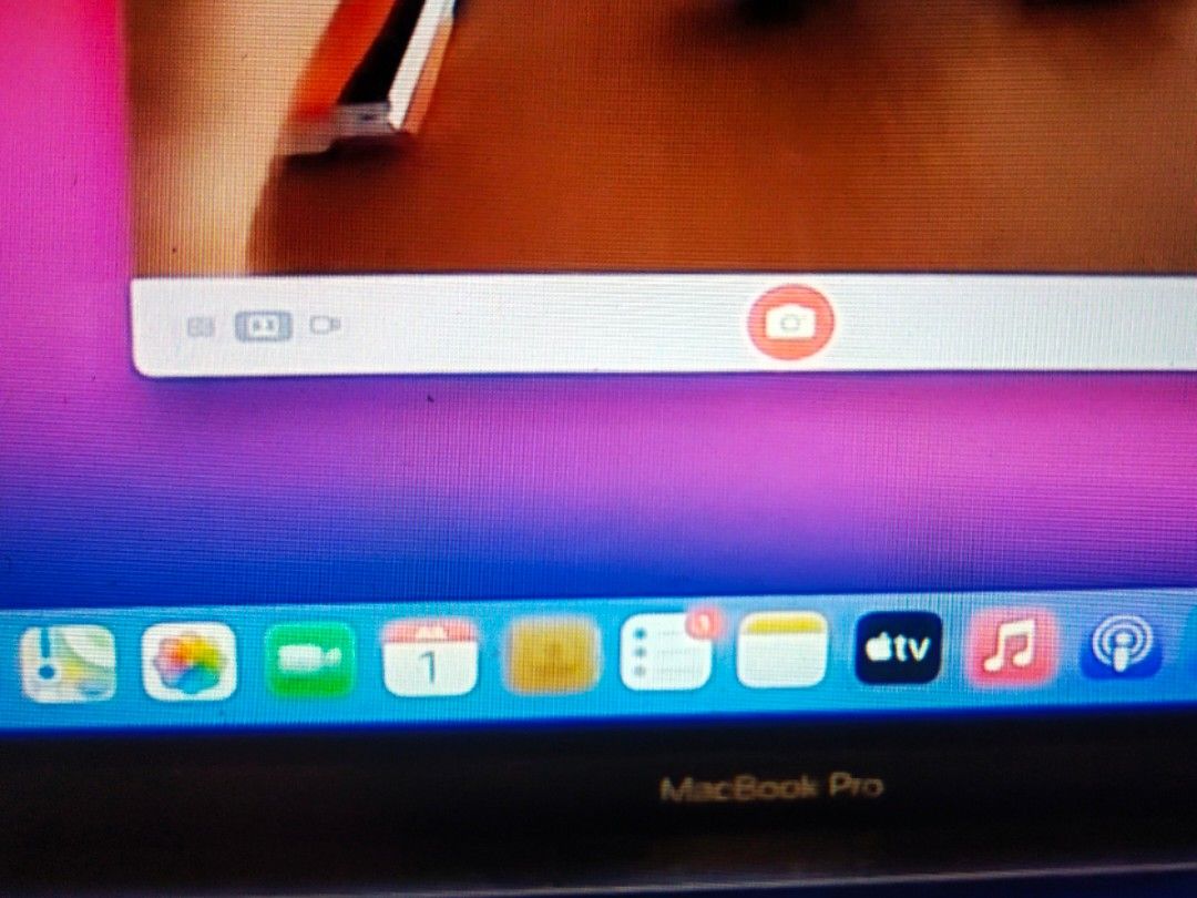 lcd-macbook-pro-13-inch-2020-on-carousell