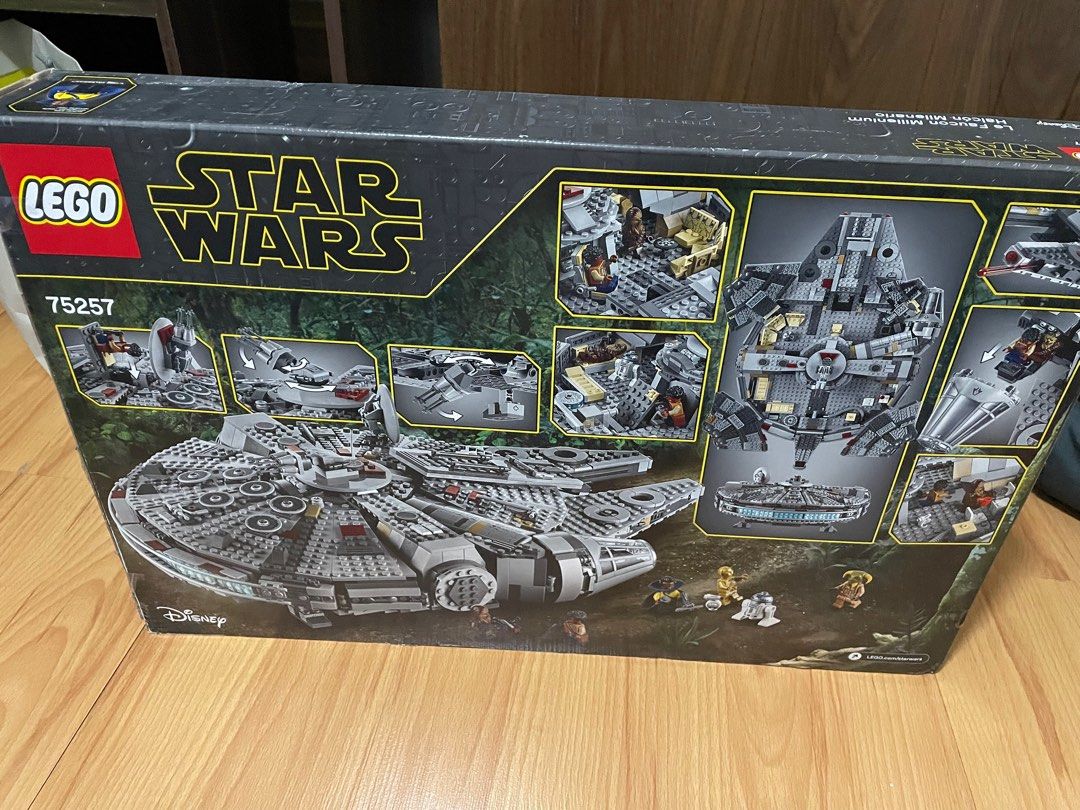 LEGO Star Wars 75257 Faucon Millenium