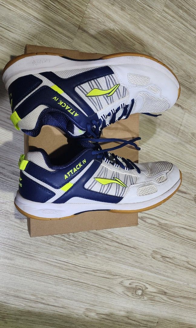 Lining Attack IV Badminton Shoe, Sports Equipment, Other Sports
