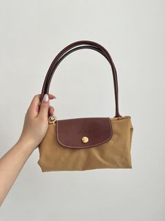 （分類：）位於 。 由 flfce 提交（商品編號 1236697591，圖片 1）。簡介： 。