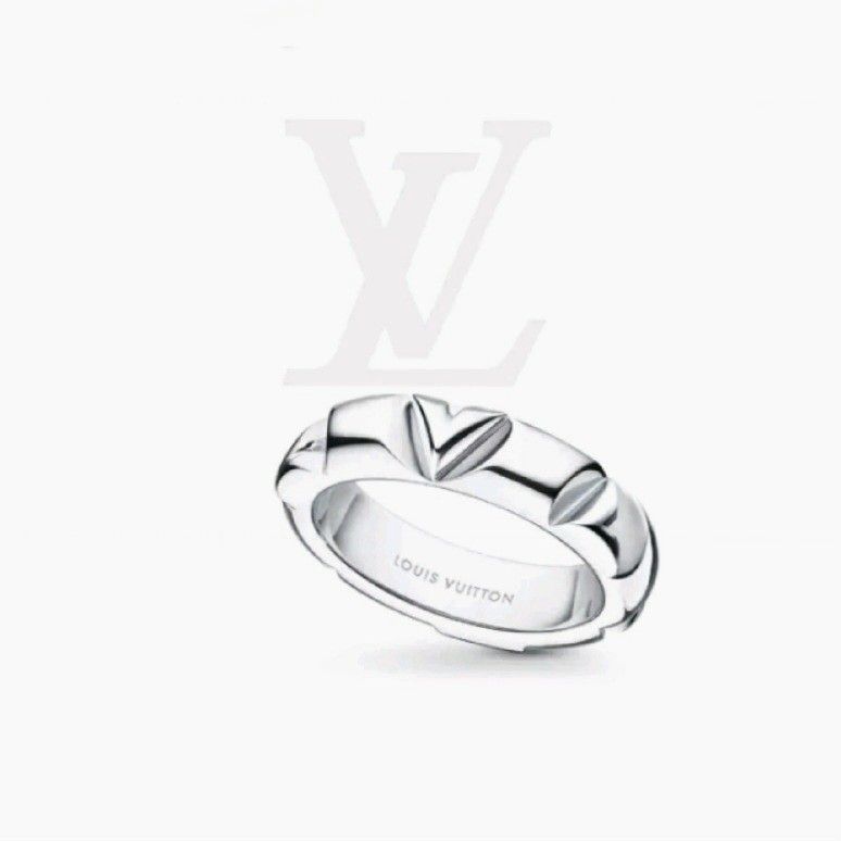 LOUIS VUITTON Ring, Women's Fashion, Jewelry \u0026 Organizers, Rings on  Carousell