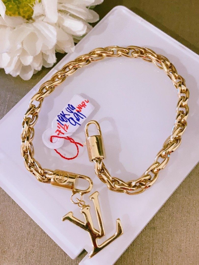 Authentic Louis Vuitton Heart LV Logo Chain Bracelet Gold Red From Japan 