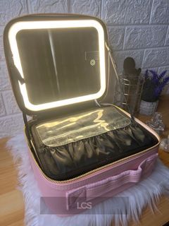 Makeup Bag Organizer/ Portable Cosmetic Pouch/Travel Bag with Led Light Mirror Portable Cosmetic