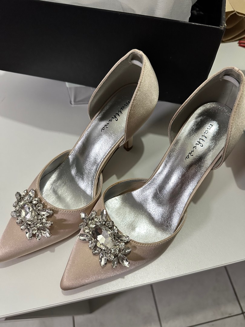 Matthews Heels on Carousell