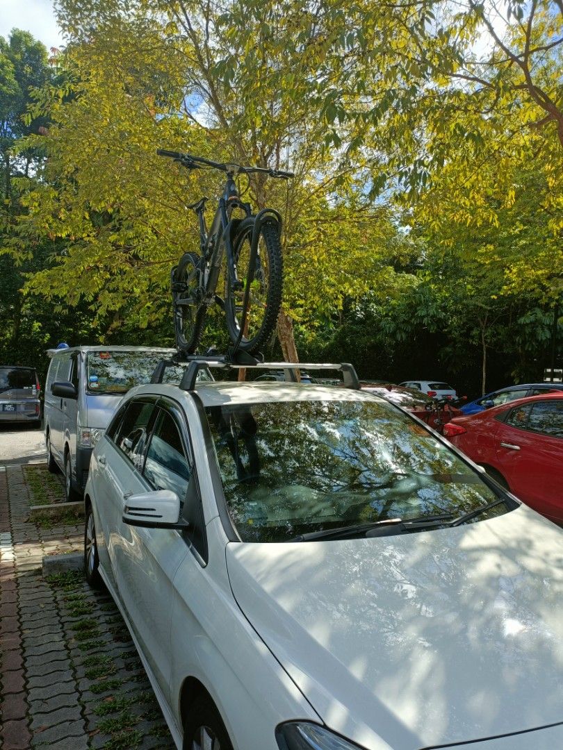 Mercedes roof bike rack store